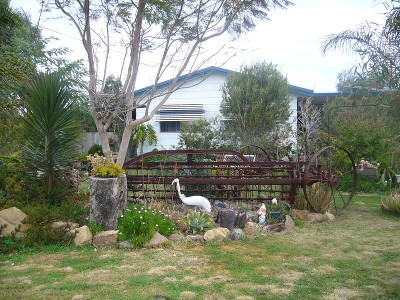 HIDDEN AWAY BUT CLOSE TO EVERYTHING Picture