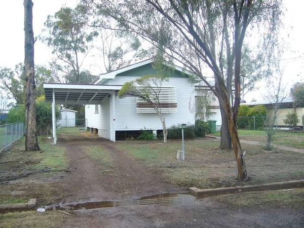 GRAB WITH TWO HANDS Picture 2