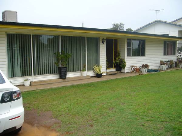 MUCH SOUGHT AFTER WEST DALBY AREA Picture 1