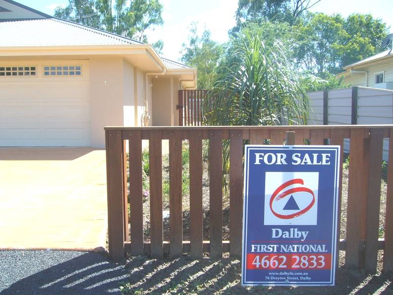 ULTRA MODERN DUPLEX Picture 2