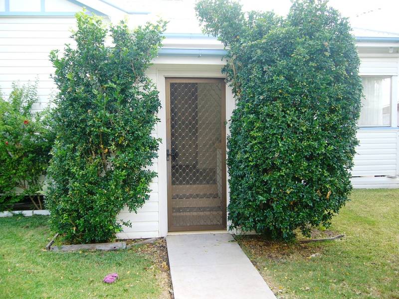 POSITION AND PRESENTATION Picture 3