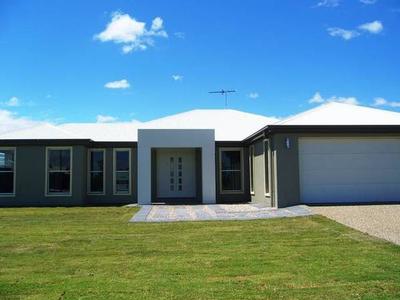 JUST A 9 IRON TO THE GOLF COURSE Picture JUST A 9 IRON TO THE GOLF COURSE Picture