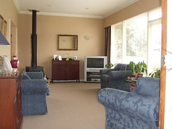 WATCH THE SUN GO DOWN ... Picture 2