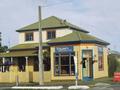 VINCENTS YELLOW HOUSE CAFE Picture
