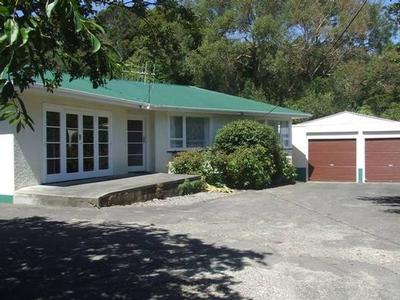 WARM AND INVITING Picture WARM AND INVITING Picture