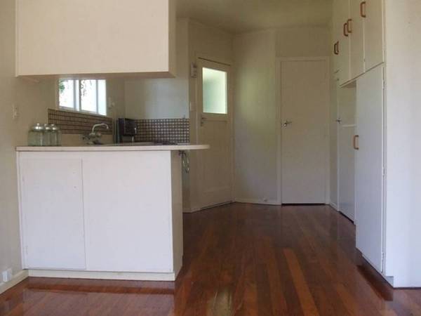 WARM AND INVITING Picture 2