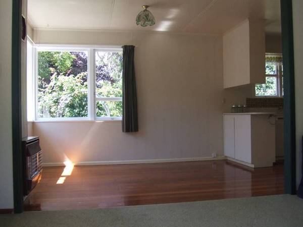 WARM AND INVITING Picture 3