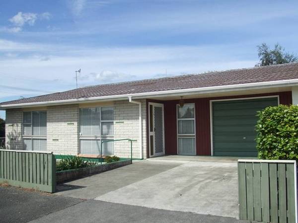 A LITTLE GEM Picture 2