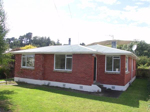 RAINE STREET Picture 1