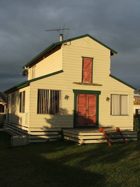 BARN BY THE BEACH Picture 2