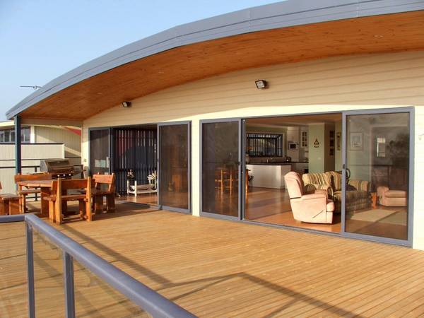 ABSOLUTE FORESHORE!!! Picture 2