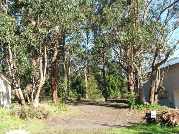 RESIDENTIAL BLOCK WITH BAY VIEWS Picture 3