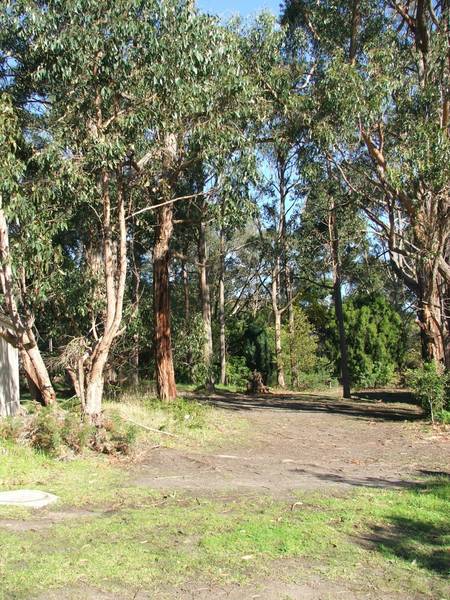RESIDENTIAL BLOCK WITH BAY VIEWS Picture 2