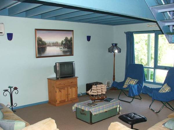 REAL HOLIDAY ATMOSPHERE Picture