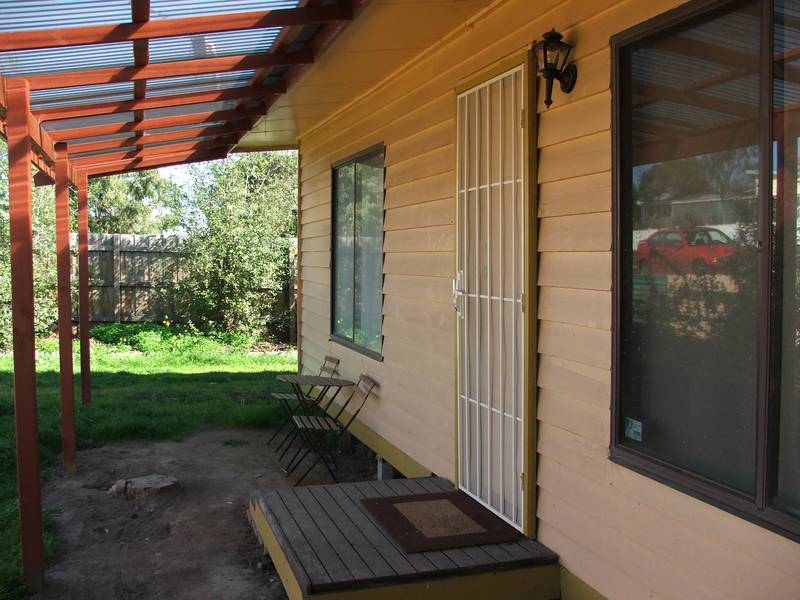 GREAT HOLIDAY VALUE! Picture 2