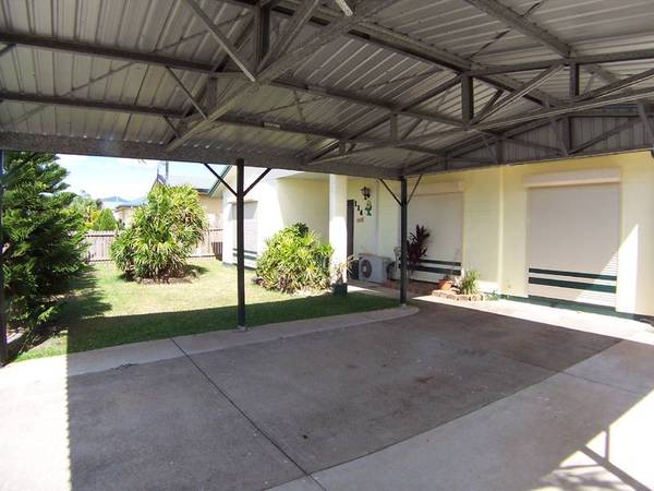 4 BEDROOMS AND DOUBLE WORK SHED Picture 2