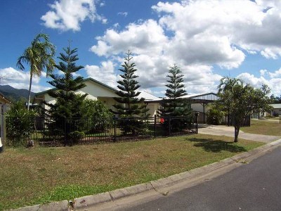 4 BEDROOMS AND DOUBLE WORK SHED Picture 4 BEDROOMS AND DOUBLE WORK SHED Picture