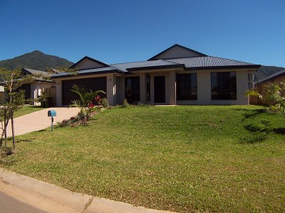 STUNNING EXECUTIVE HOME Picture