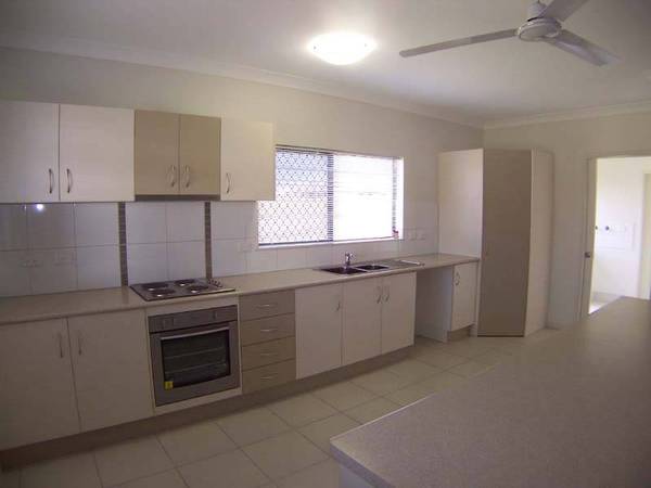 SAY HELLO TO A QUALITY BUY Picture