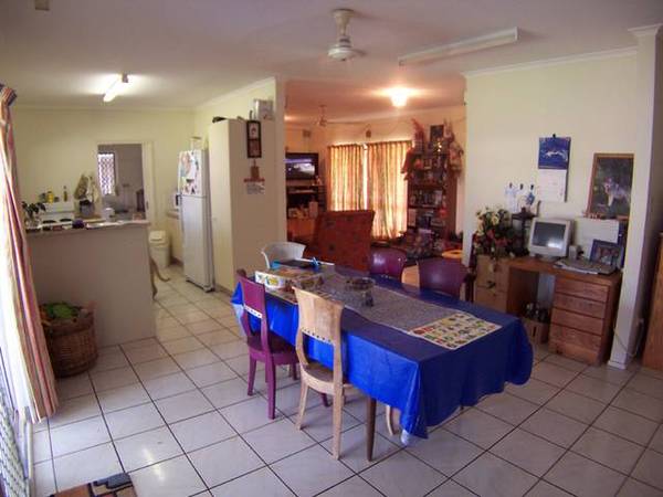 Absolute Brilliant Value Picture