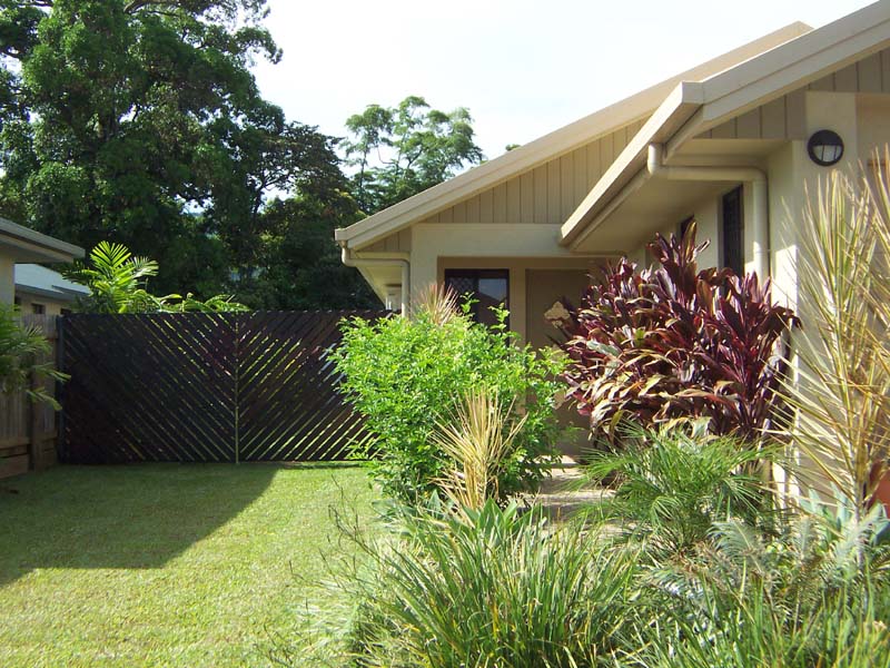 QUALITY LIVING, GREAT LOCATION Picture 2