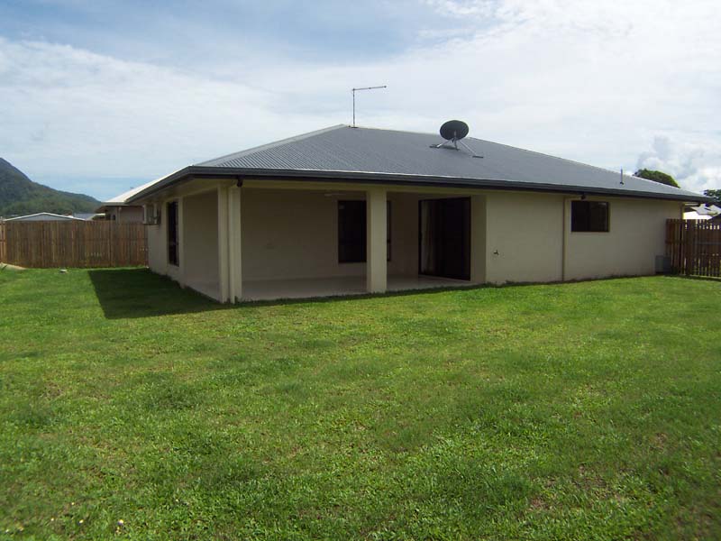 QUIET LIVING Picture