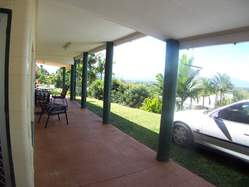 GREAT POSITION Picture 1