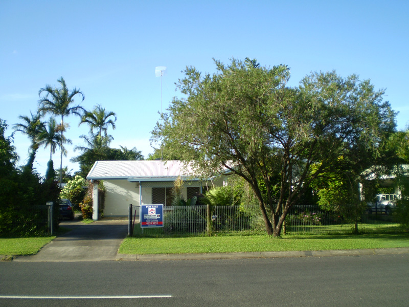 So Nice To Come Home To Picture 2