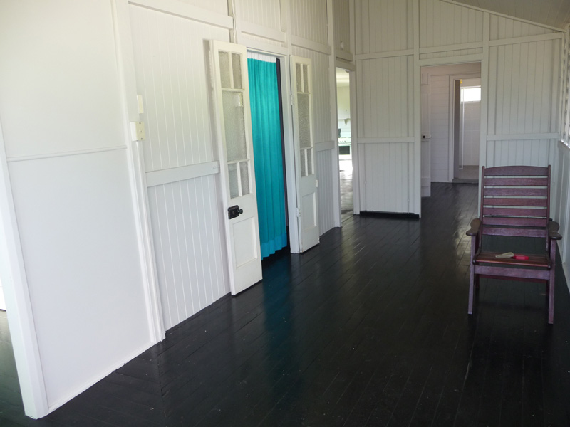 TOTAL PRIVACY - GET AWAY FROM IT ALL Picture