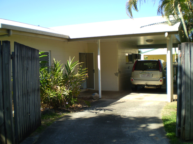 $$$ Rich Rewards for the Decorator Picture 2