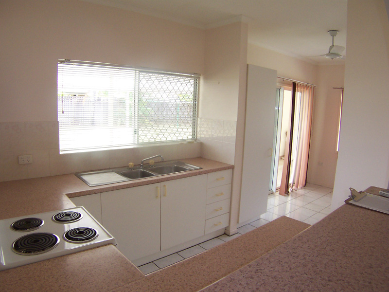 Close to everything!! Picture 2