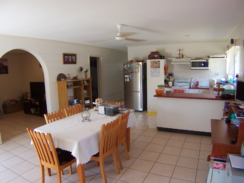 SENSATIONAL DUPLEX Picture 2