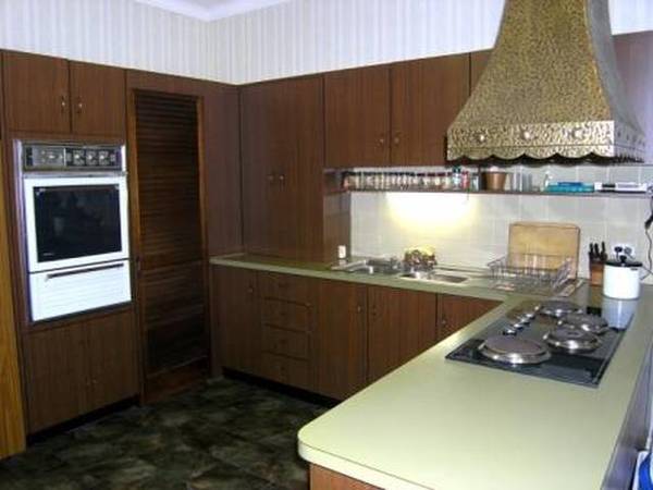 DEPOSIT TAKENwww.boulevardefn.com.au Picture 3