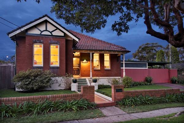 "MONONIA" - Circa 1915 Picture 1