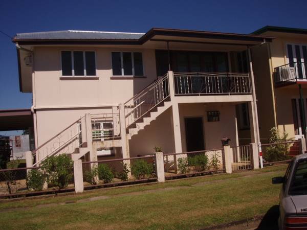 UNITS IN CBD................OWNERS WANT QUICK SALE Picture 1