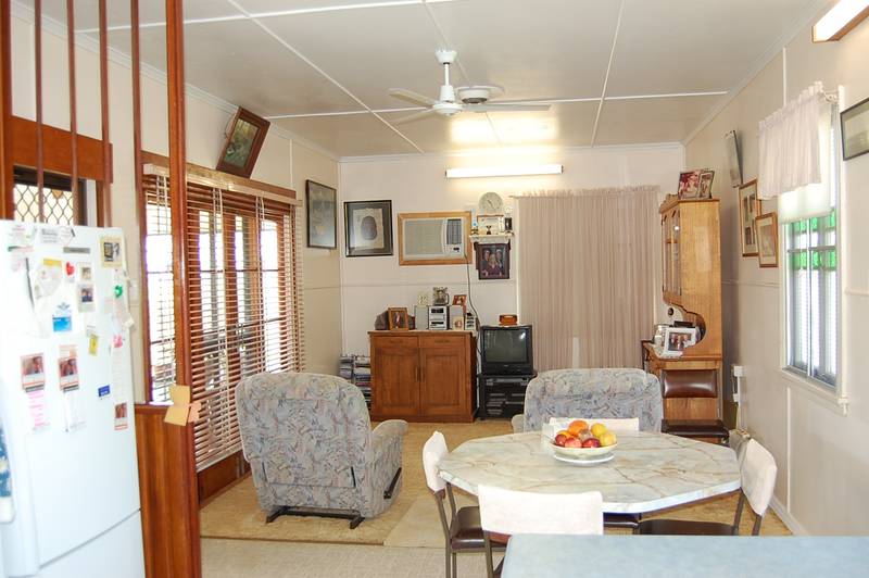 SPECTACULAR Picture 3