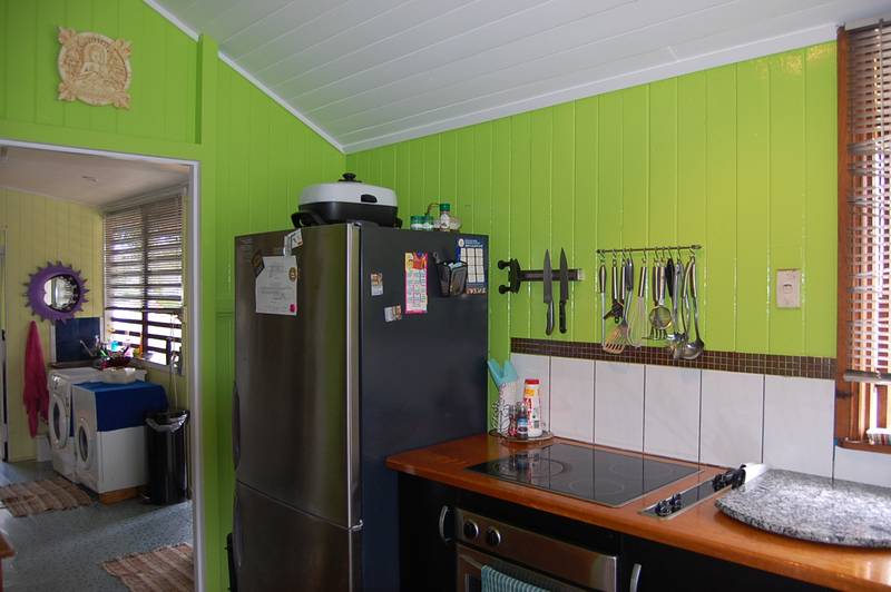 BEAUTIFUL QUEENSLANDER Picture 3