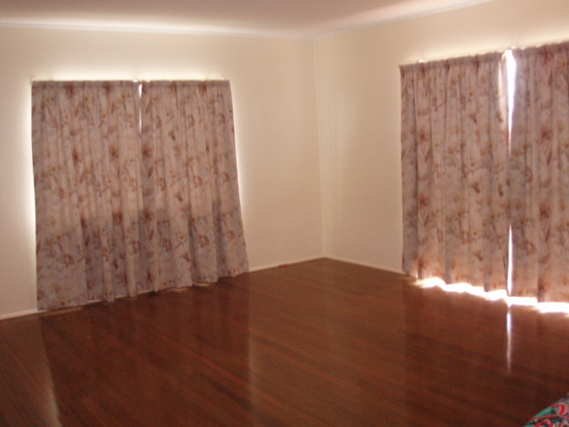 PRICE REDUCTION
ON
LARGE HOME Picture 3