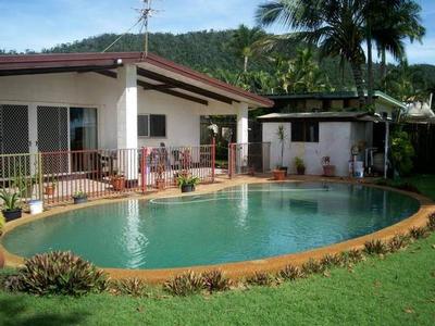 BEST VALUE ABSOLUTE WATER FRONT AROUND!!!!! Picture