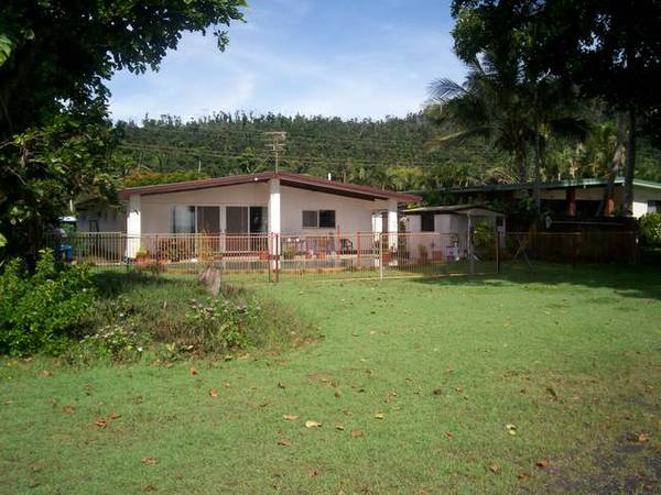 BEST VALUE ABSOLUTE WATER FRONT AROUND!!!!! Picture 3