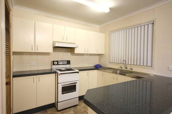 RURAL LIFESTYLE Picture 3