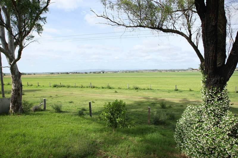 50 ACRES OF HUNTER RIVER FLATS Picture 2