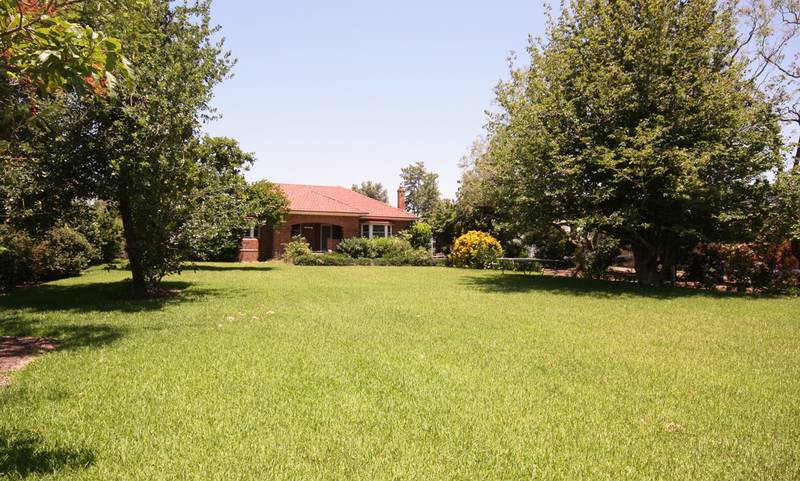 Beautiful Home in Hospital Area Picture 1