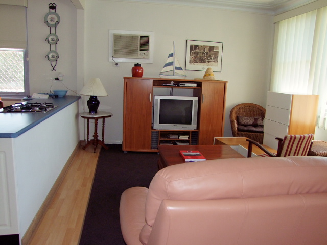 FURNISHED Picture FURNISHED Picture