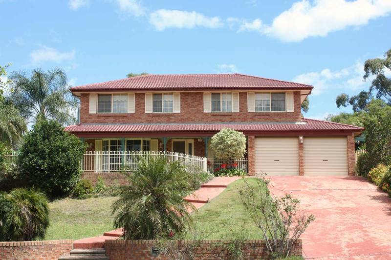 BIG FAMILY HOME Picture 1