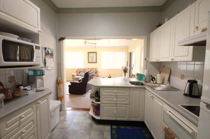 TUCKED AWAY LOCATION Picture 2