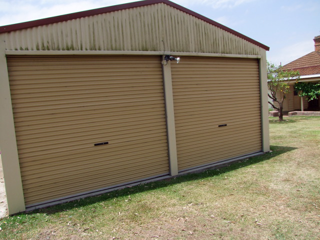 Beautiful Federation Home Picture 2