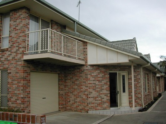 Stroll To The Beach Picture 1