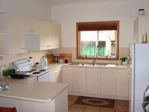 Comfortable Country Home Picture 3