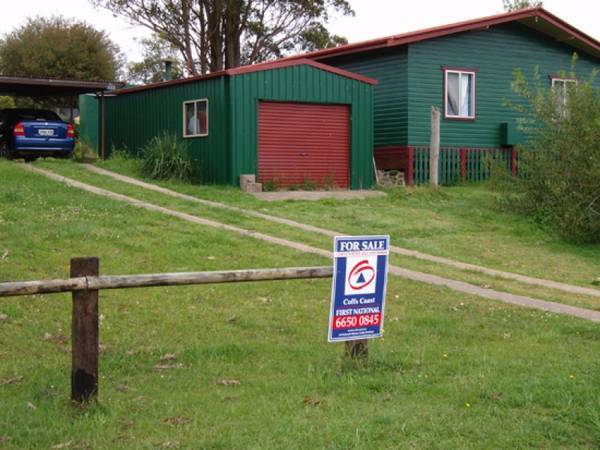 Comfortable Country Home Picture 1